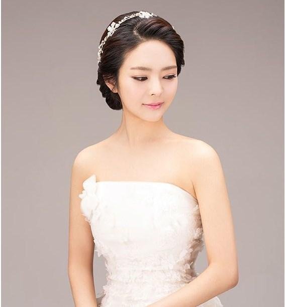 Trang điểm cô dâu tự nhiên