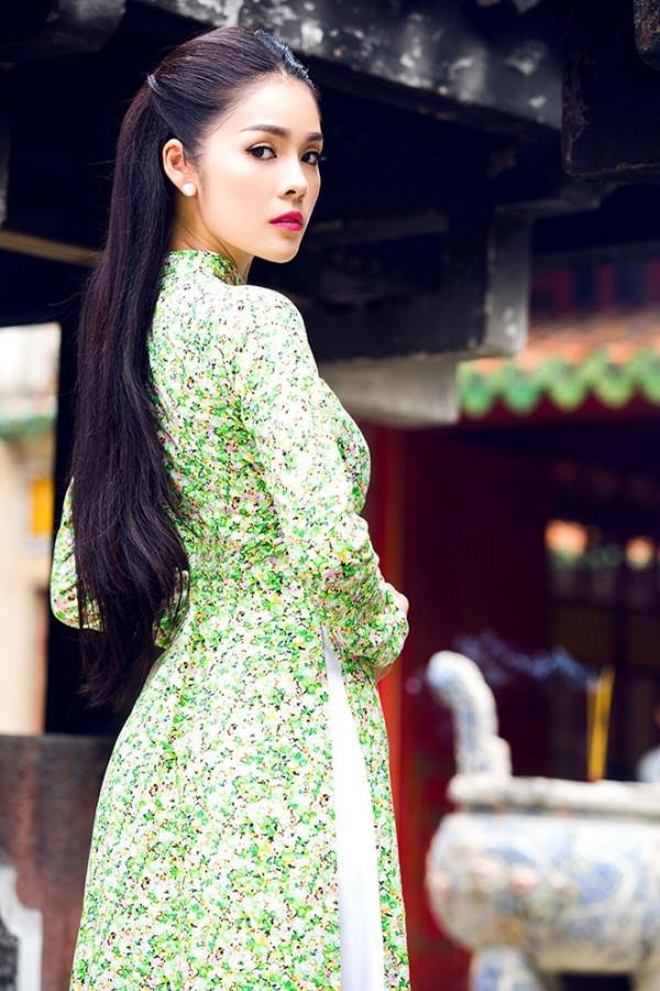 Áo dài cưới kiểu xưa