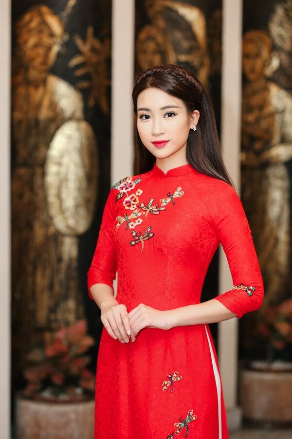 Áo dài cưới bằng gấm