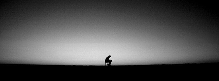 anh-bia-mau-den-trang-16