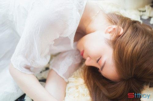 Những Stt mong anh hiểu Em phải bỏ cuộc thôi anh à 