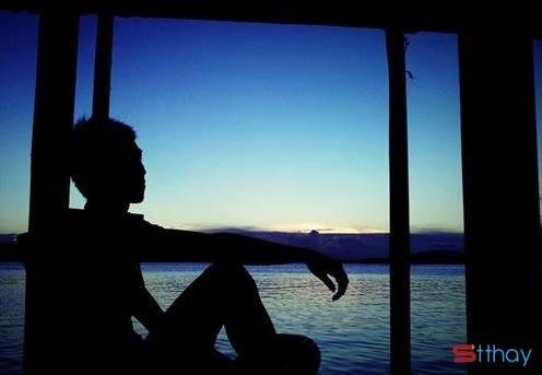 Những Stt tâm trạng hôm nay tôi cô đơn quá, cô đơn đến tột cùng