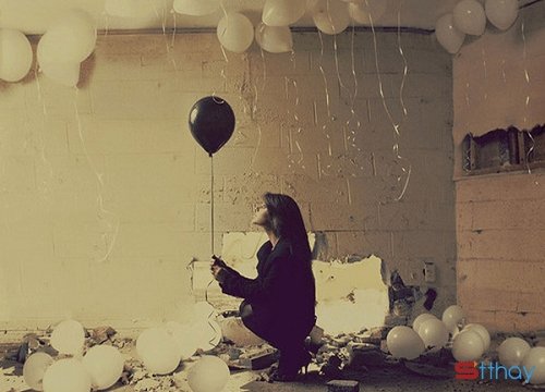 STT nhìn lại một năm trôi qua mà lòng buồn rười rượi