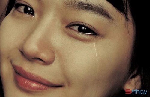 STT về giọt nước mắt đàn bà đầy bi thương và tột cùng của sự khổ đau