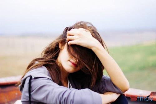 Status buồn - Thà chẳng là gì, còn hơn giữ một mối quan hệ không rõ ràng