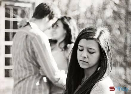 Status buồn nếu anh yêu em như lời anh vẫn nói, thì có lẽ cô ấy đã không tồn tại
