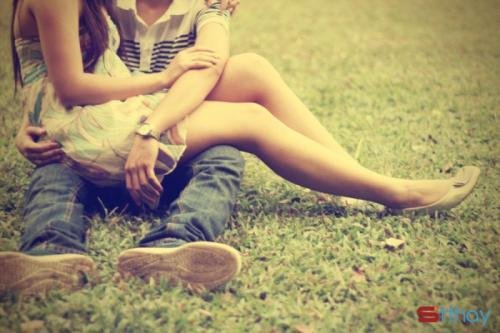 Status hay nhất viết cho tình yêu tan vỡ Ngày yêu thương rời xa ta