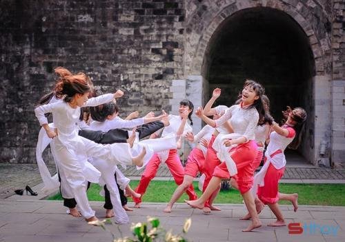 Status ý nghĩa Tháng năm nhặt những nỗi nhớ, nhặt mùa hè bỏ quên