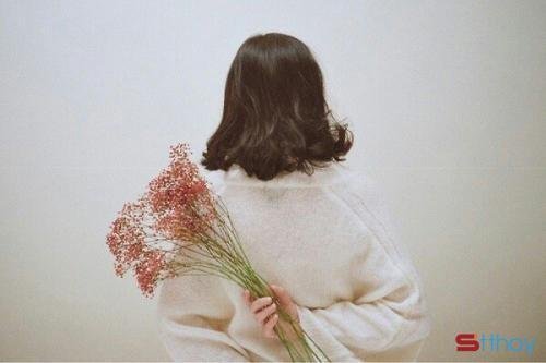 Stt Tuổi 18 Em vùng vẫy trong ước mơ của riêng em