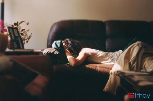 Stt tâm trạng viết cho những ngày ta thấy chơi vơi và trống rỗng