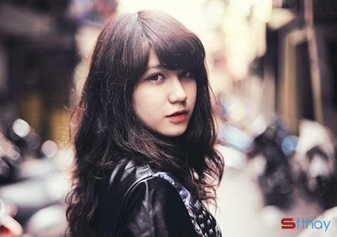 Stt về cô gái tháng 11 bướng bỉnh, kiêu hãnh như cơn mưa đỏng đảnh khúc giao mùa