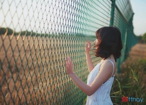 Stt về tình yêu thầm lặng đau thương nhất nhưng cũng mạnh mẽ nhấtStt về tình yêu thầm lặng đau thương nhất nhưng cũng mạnh mẽ nhất