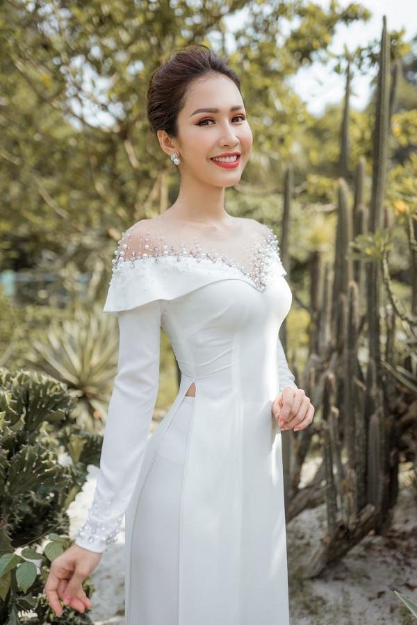 Áo dài cưới cách tân