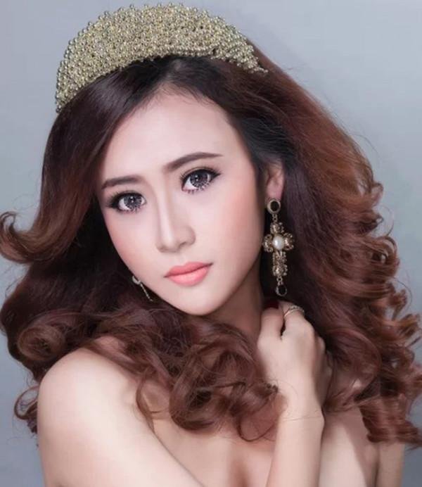 Trang điểm cô dâu ấn tượng