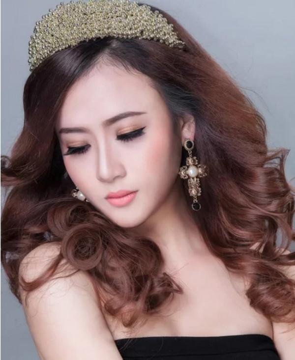 Trang điểm cô dâu ấn tượng