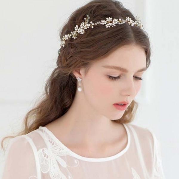 trang điểm cô dâu theo phong cách Tây