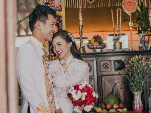 xem ngày cưới